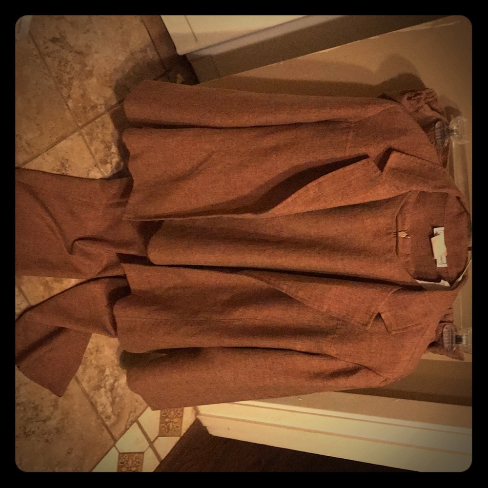 Women’s brown suit